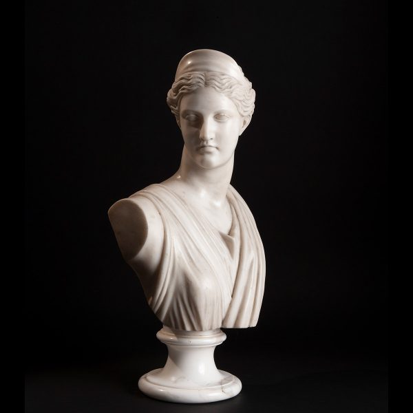 Lot 010 - Bust of Diana, 19th century