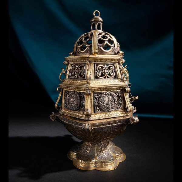 Lot 018 - Tuscan thurible, early 16th century