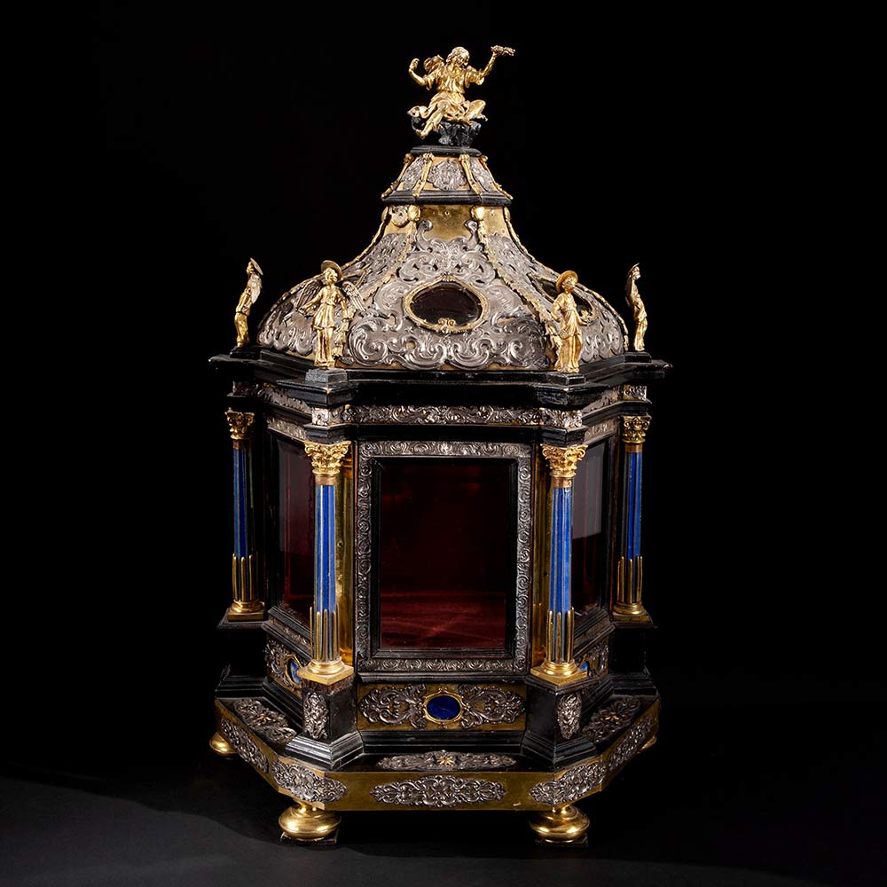 Precious shrine in wood, silver and lapis, Tuscany 17th century