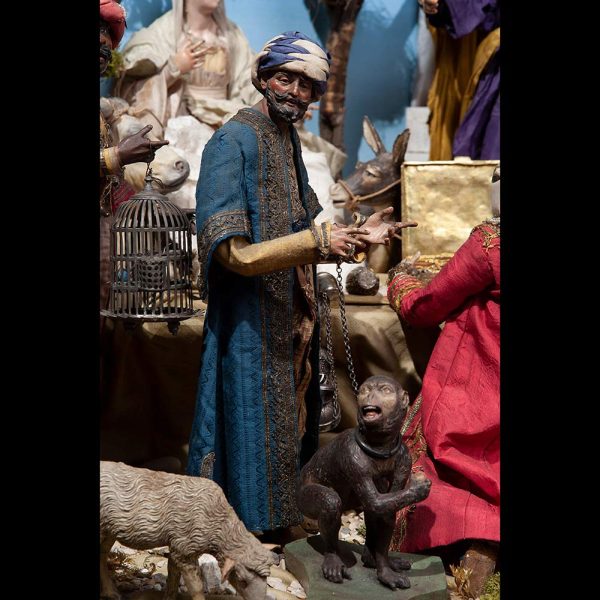 Lot 069 - Rare and precious 18th-century Neapolitan nativity scene