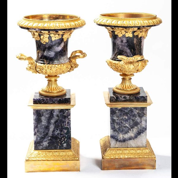 Lot 075 - Pair of Warwick vases, England, first quarter 19th century