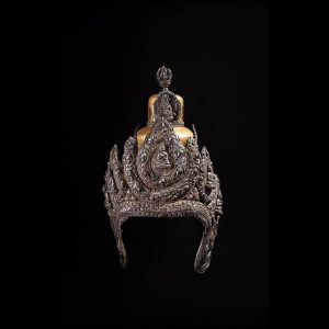 Lot 086 - Vajracharya in gilded copper and silver, Tibet or Nepal 19th century