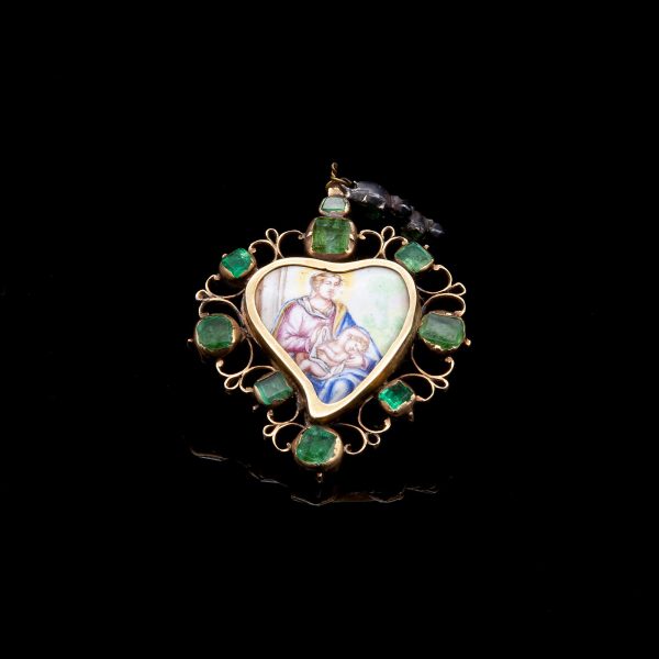 Lot 137 Antique gold pendant with enamels and emeralds