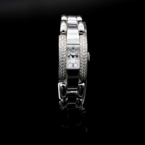 Lot 037 Chopard watch made of gold and diamonds