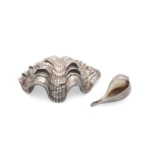 Lot 074 - Two silver-plated shells, old manufacture